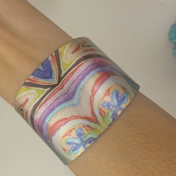 ♥️Bundle Only♥️ Colorful Modern "Sand Art" Graphic Metal Bangle Bracelet - Picture 7 of 8